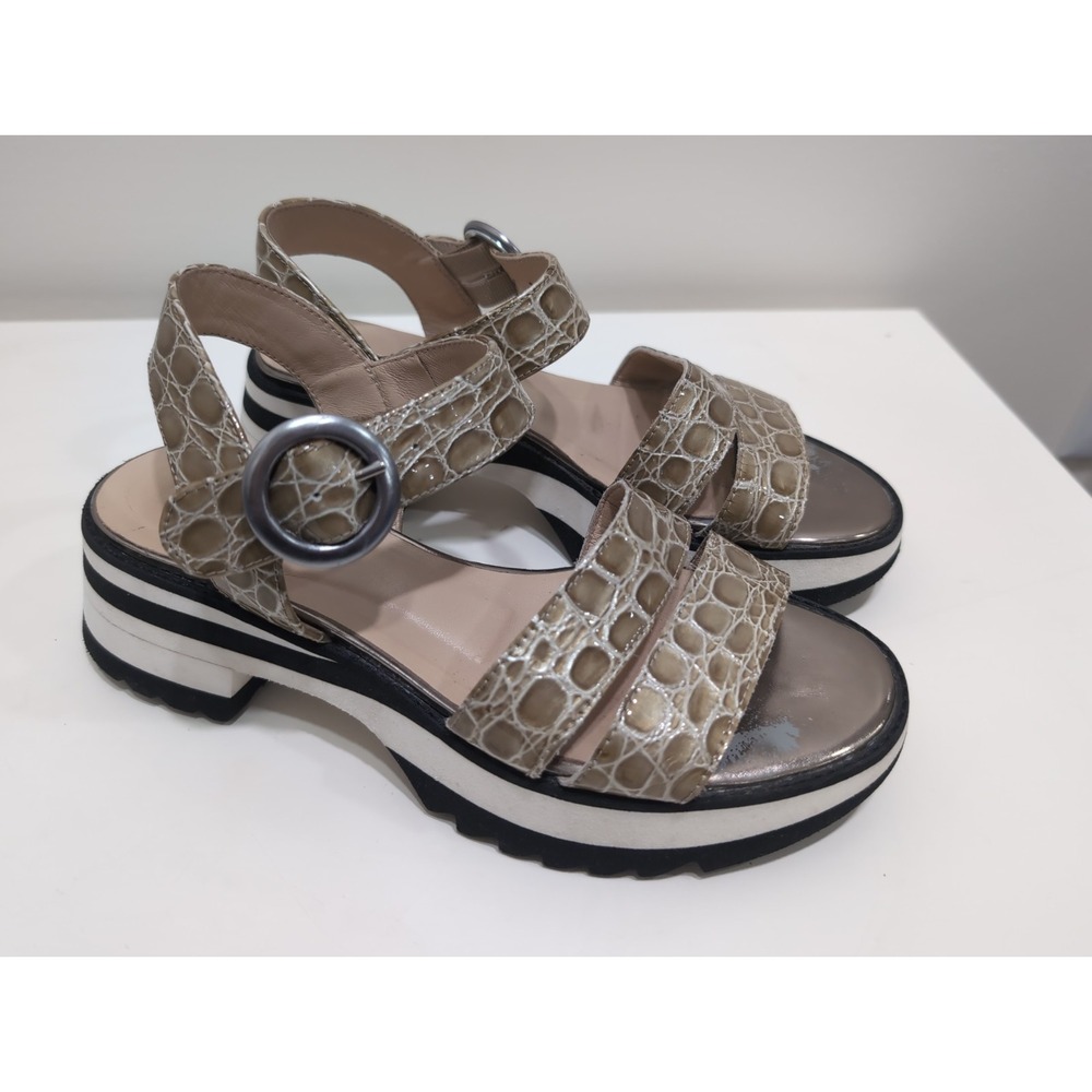 Luca Grossi Women's Leather Green Embossed Ankle Strap Sport Sandals Size 7